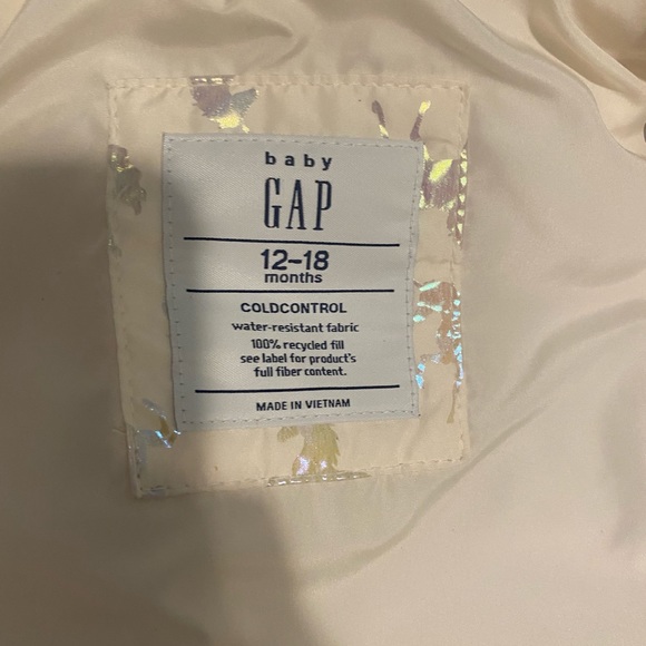 GAP Kids Puff Vest - Picture 3 of 3